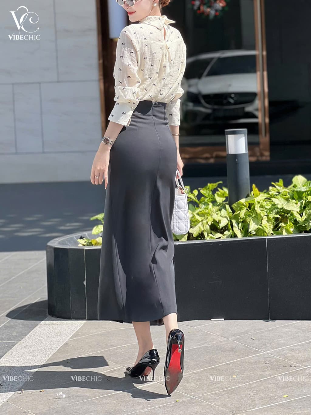 Chân Váy Bút Chì Dáng Dài Cạp Vest – Crepe Xanh Than - view 2